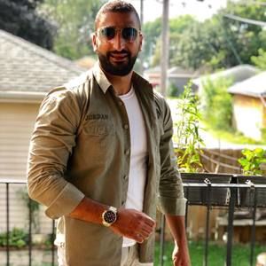 Meet your Posher, Saif